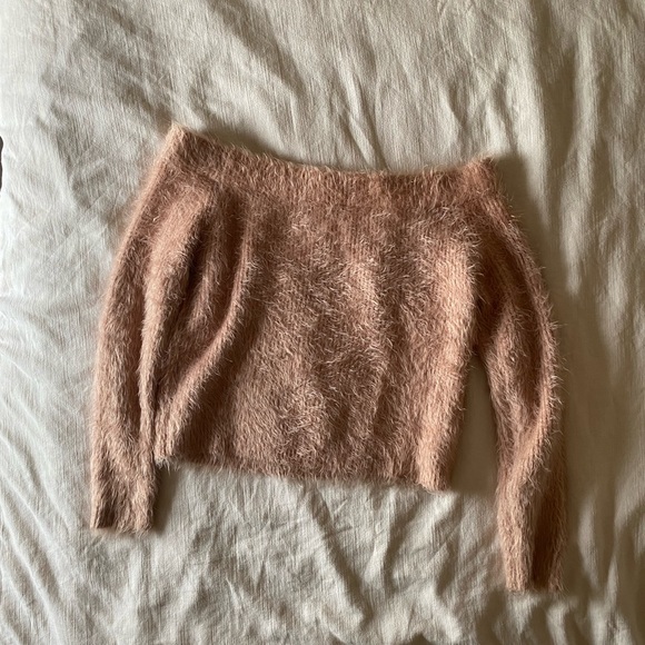 MINKPINK Australia Florentine Fuzzy Off The Shoulder Sweater - Picture 1 of 9